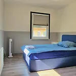 Lenas * Zeltweg